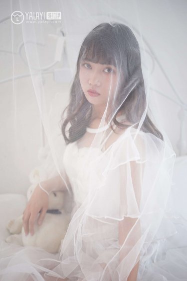 冰块红酒play